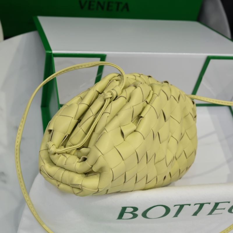 Bottega Veneta Pouch Clutch Bags